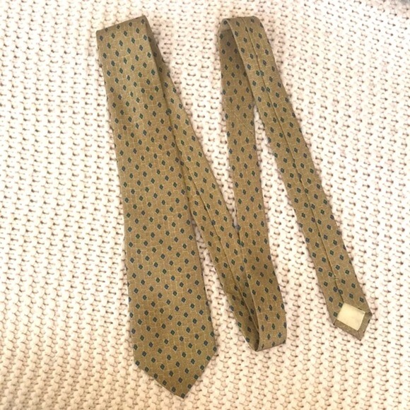 Loewe Luxury Designer Silk Patterned Tie - Picture 1 of 7